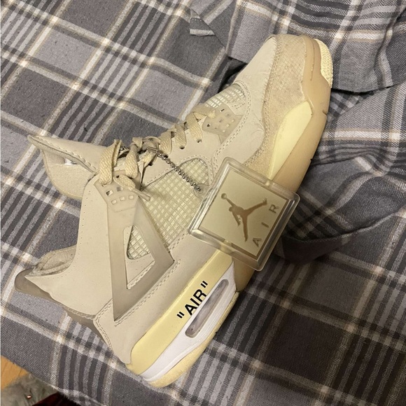 Off whites jordan 4s - Picture 4 of 6